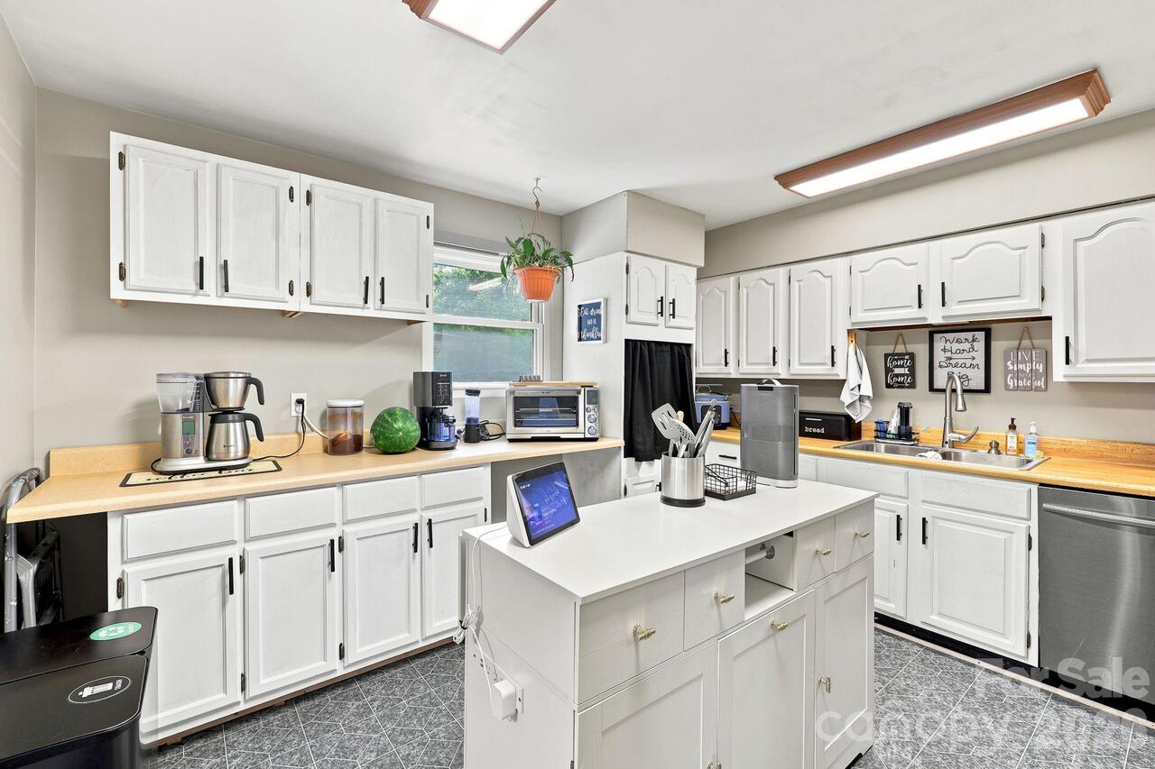 Listing Photo 21