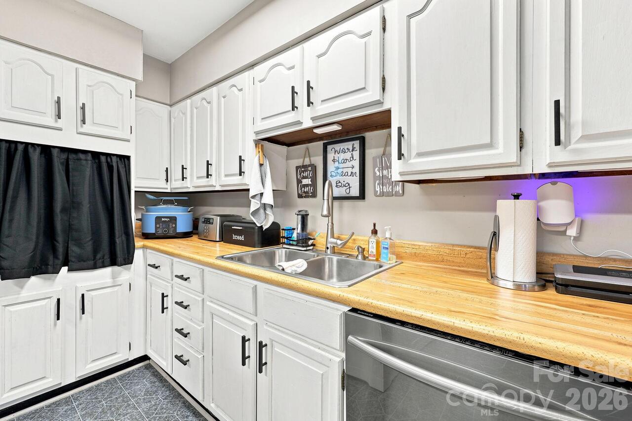 Listing Photo 24