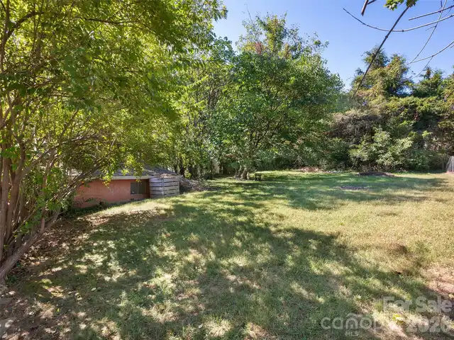 Listing Photo 19