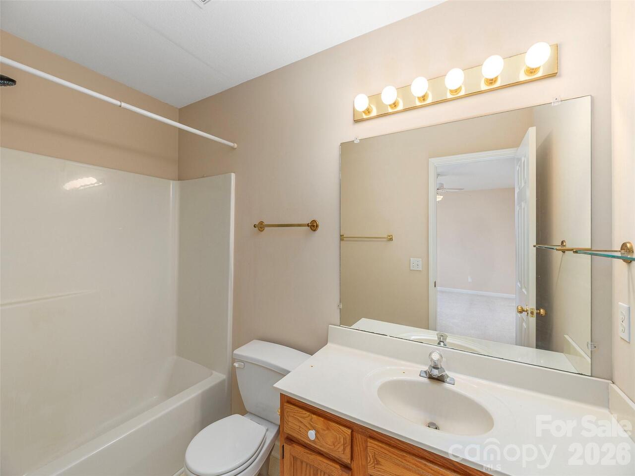 Listing Photo 23