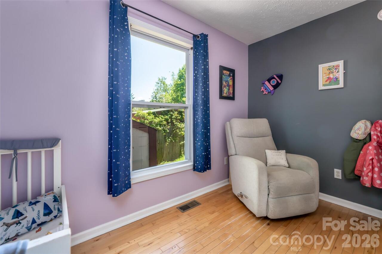 Listing Photo 23