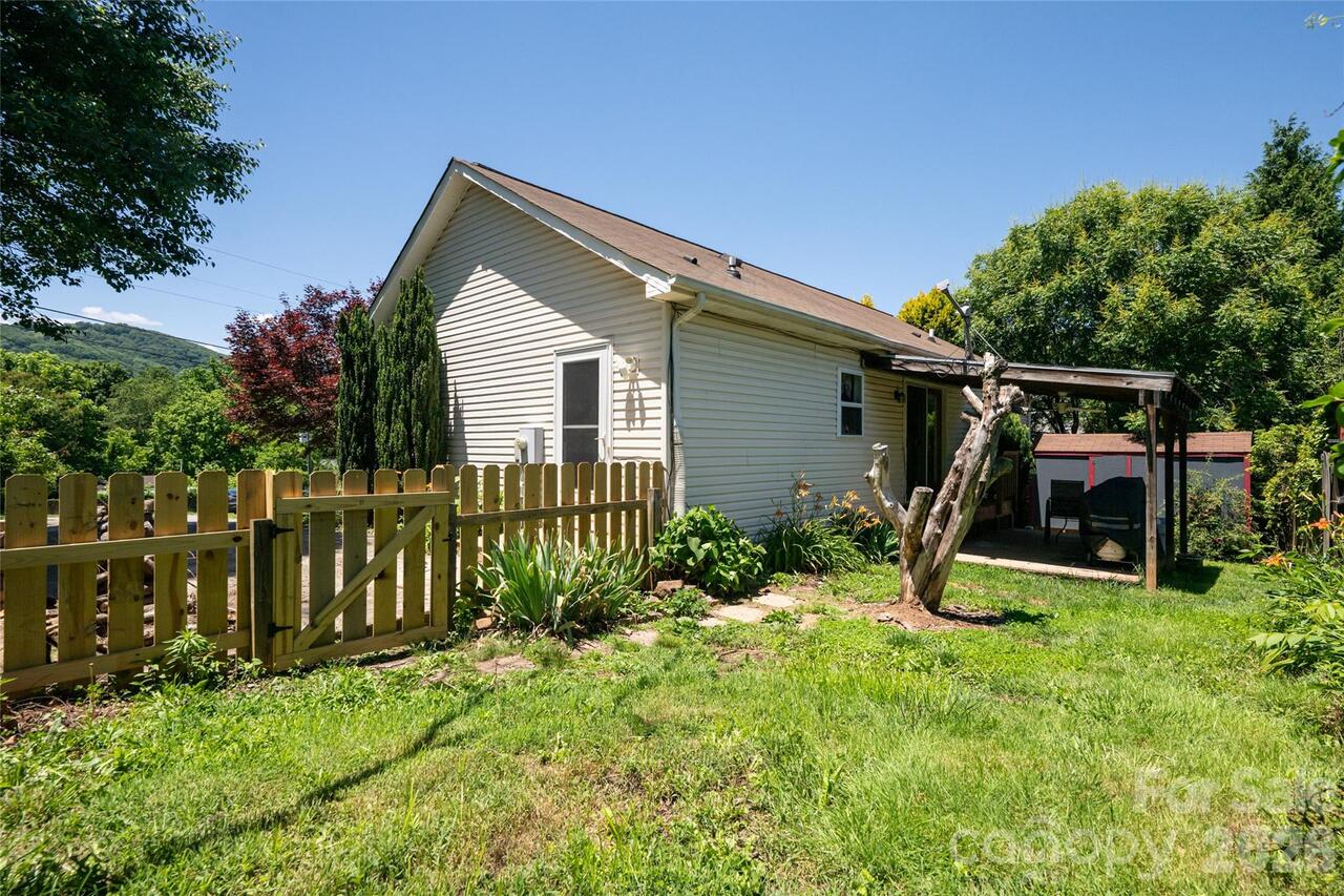 Listing Photo 27
