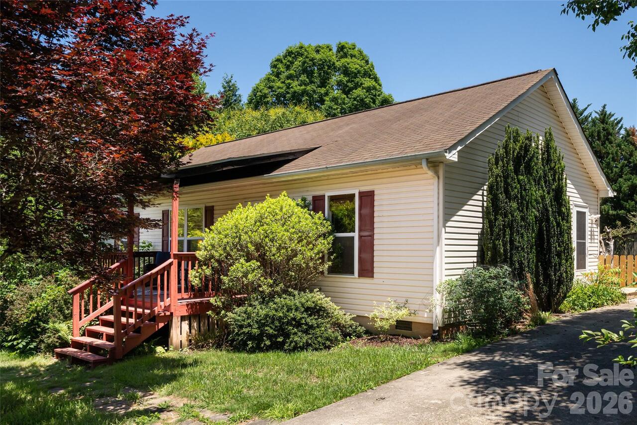 Listing Photo 32