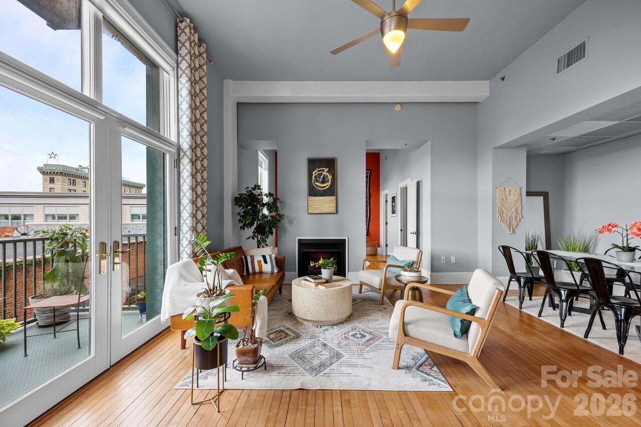 Listing Photo 8