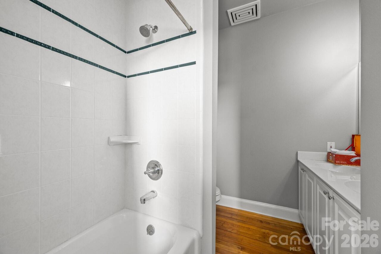 Listing Photo 33