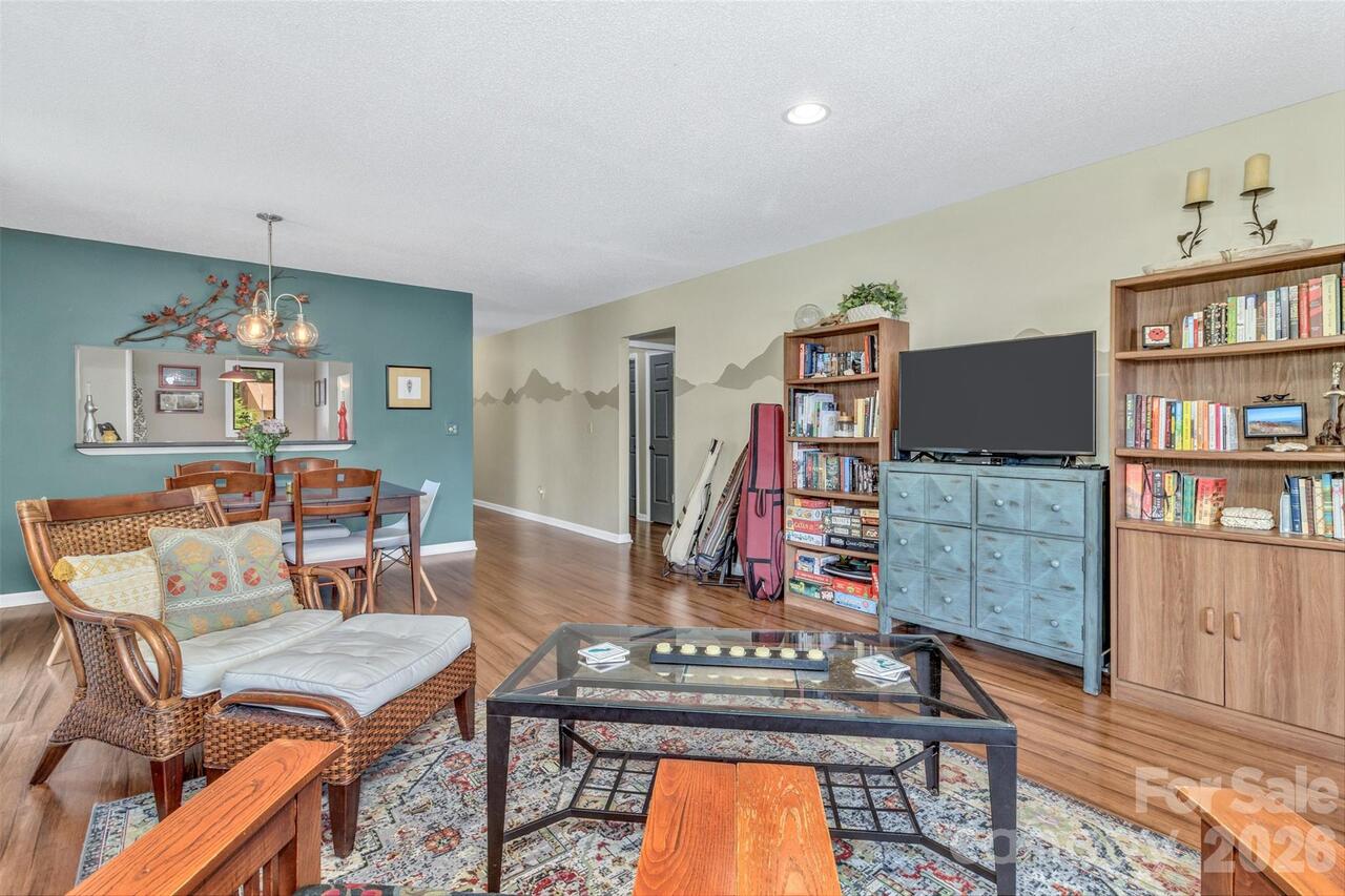 Listing Photo 21