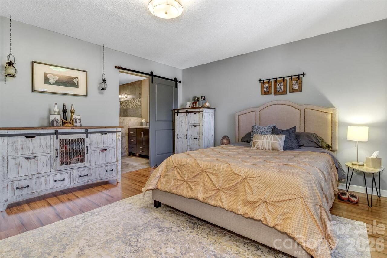 Listing Photo 31