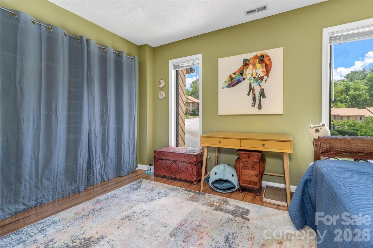 Listing Photo 37