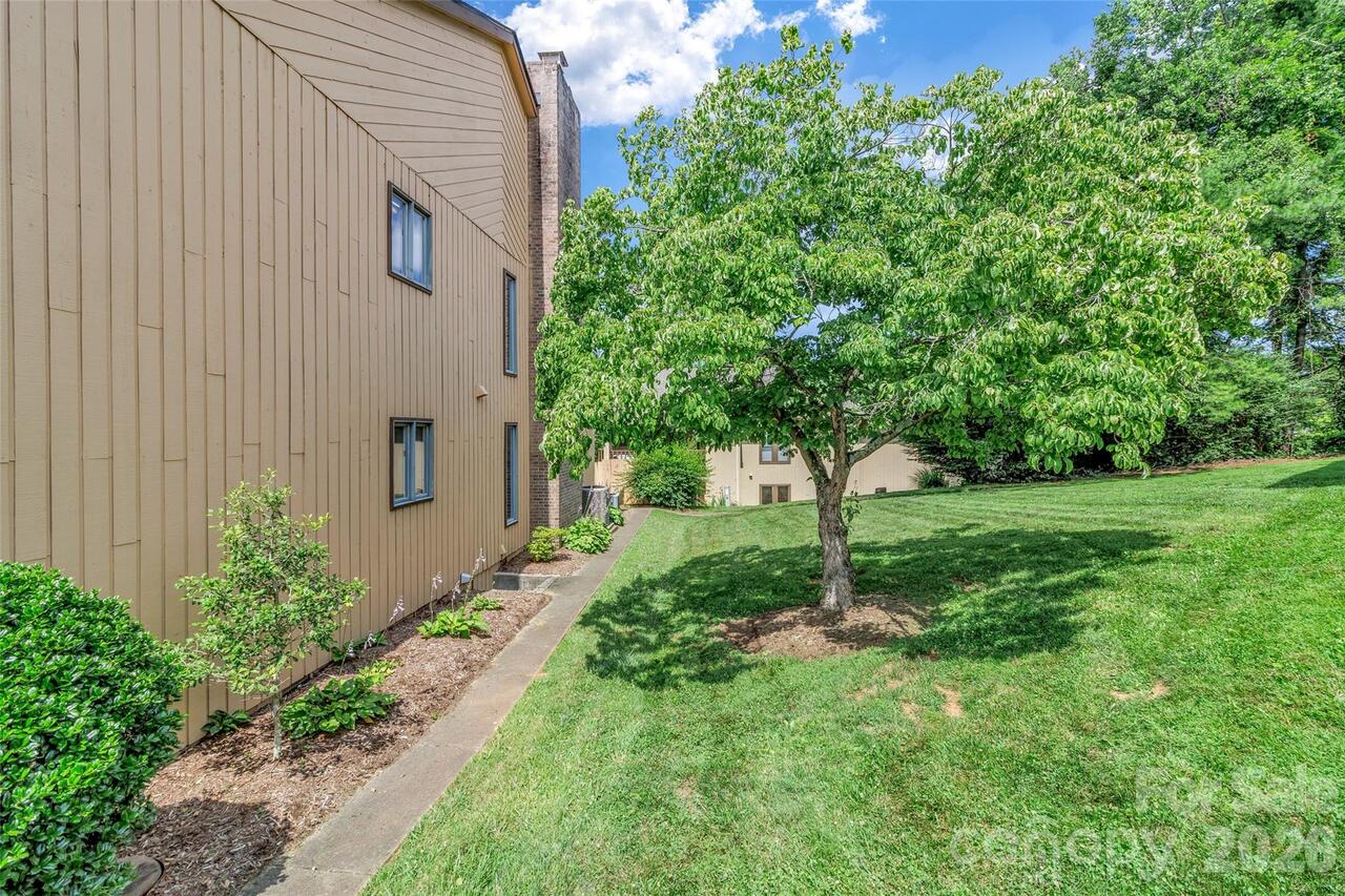 Listing Photo 41