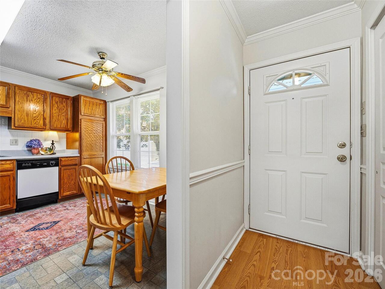 Listing Photo 7