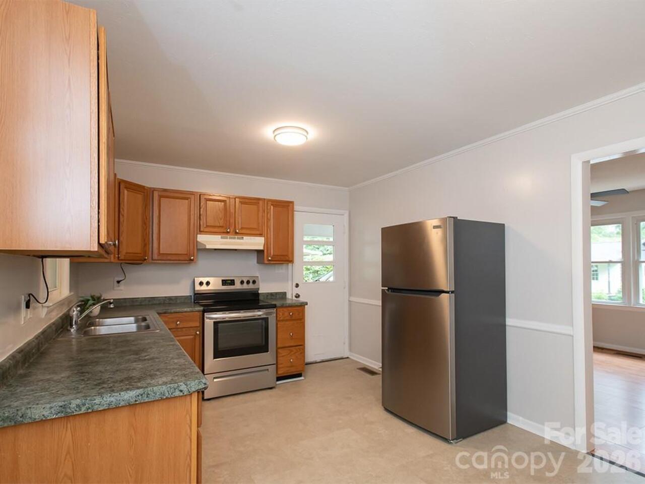 Listing Photo 13