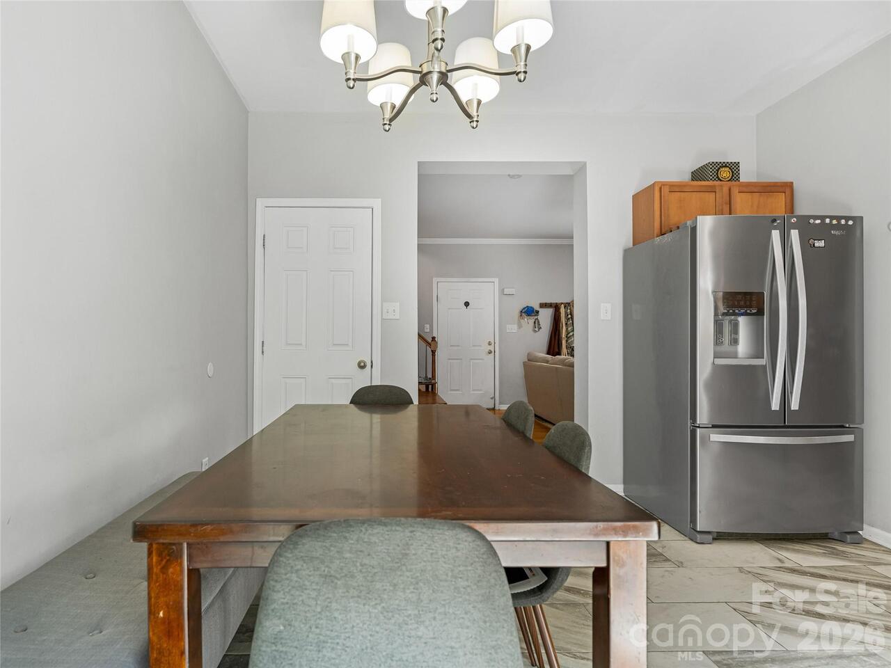 Listing Photo 6