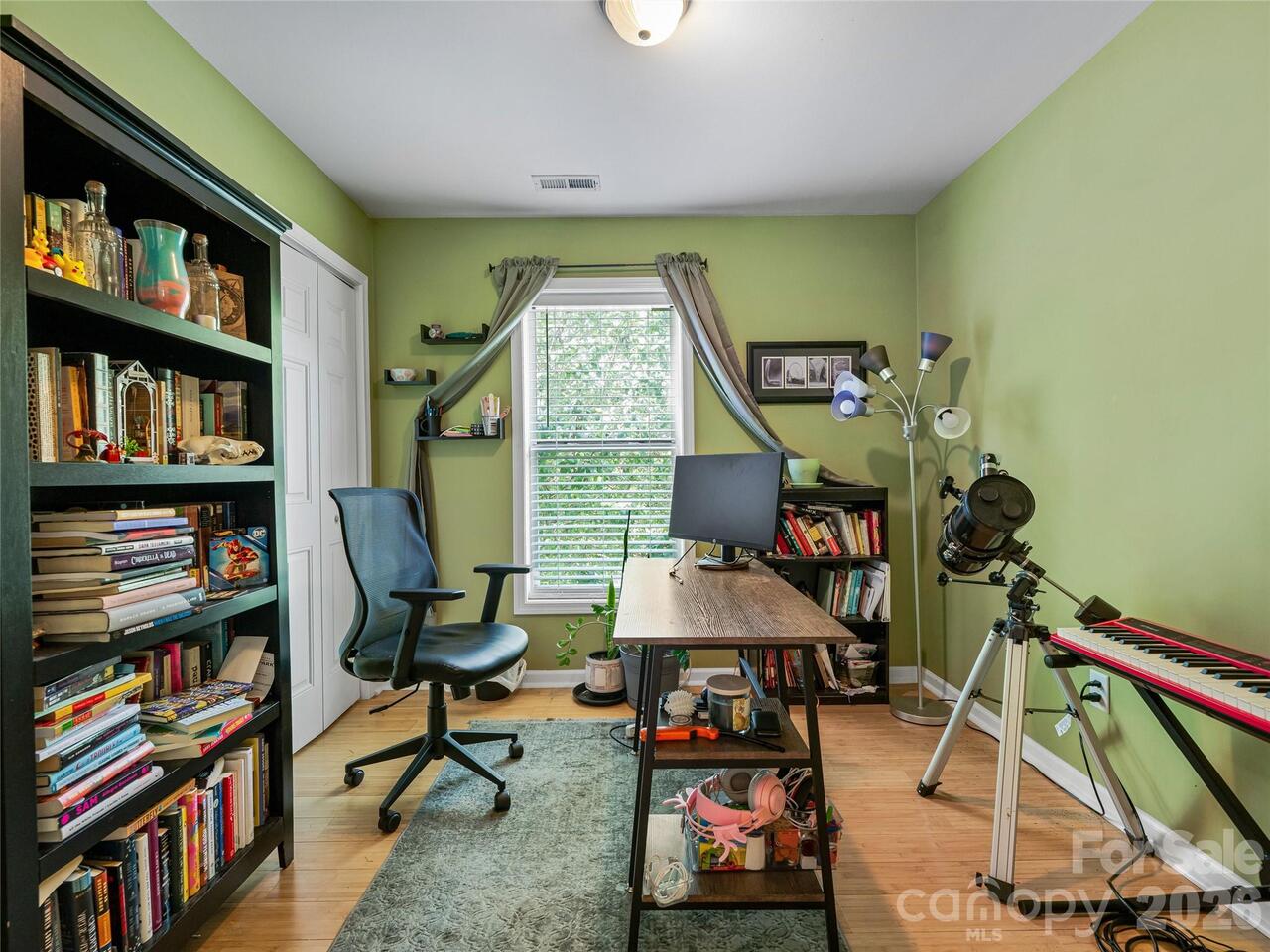 Listing Photo 17
