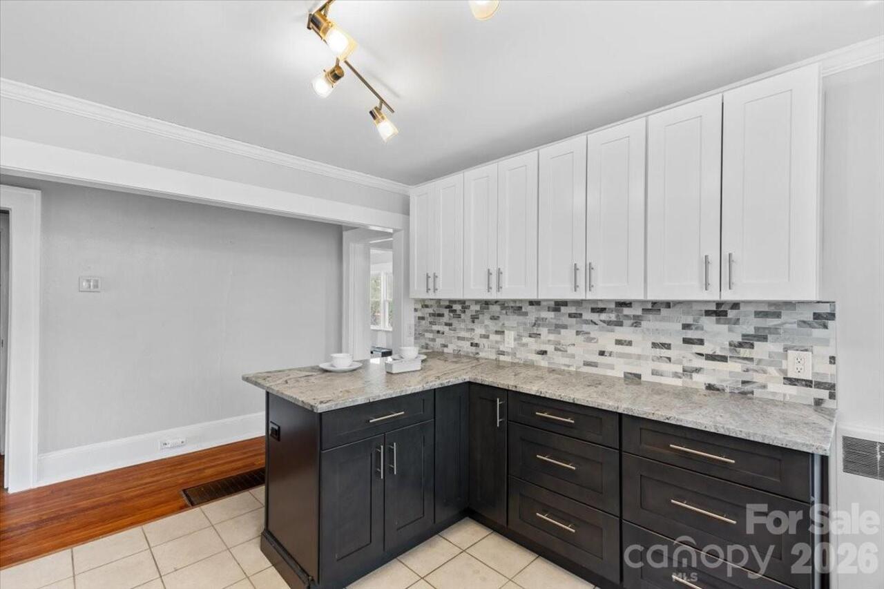 Listing Photo 18