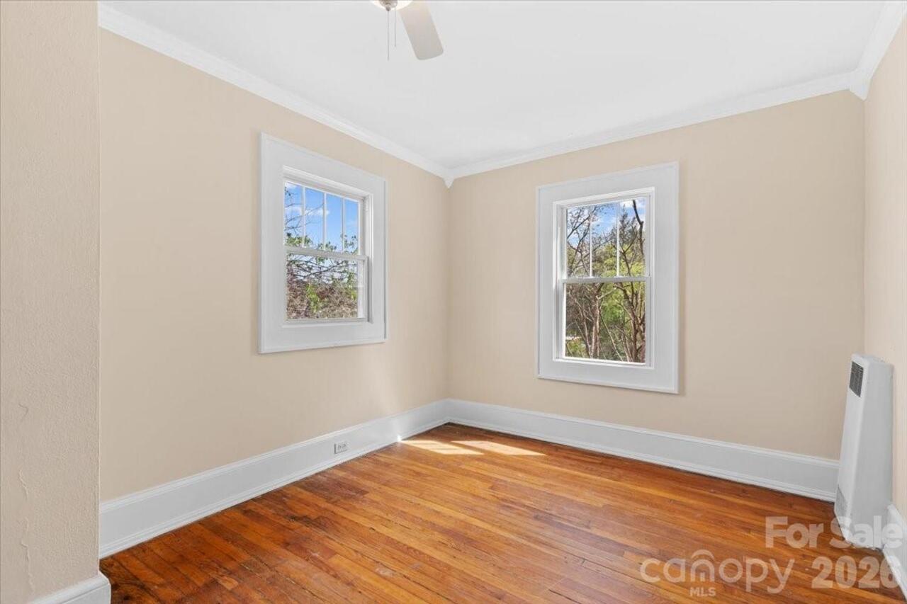 Listing Photo 22