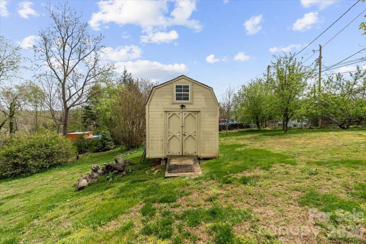 Listing Photo 35