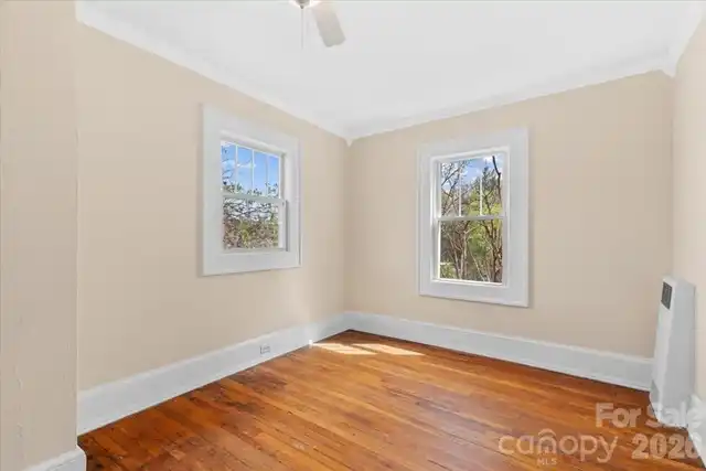 Listing Photo 23