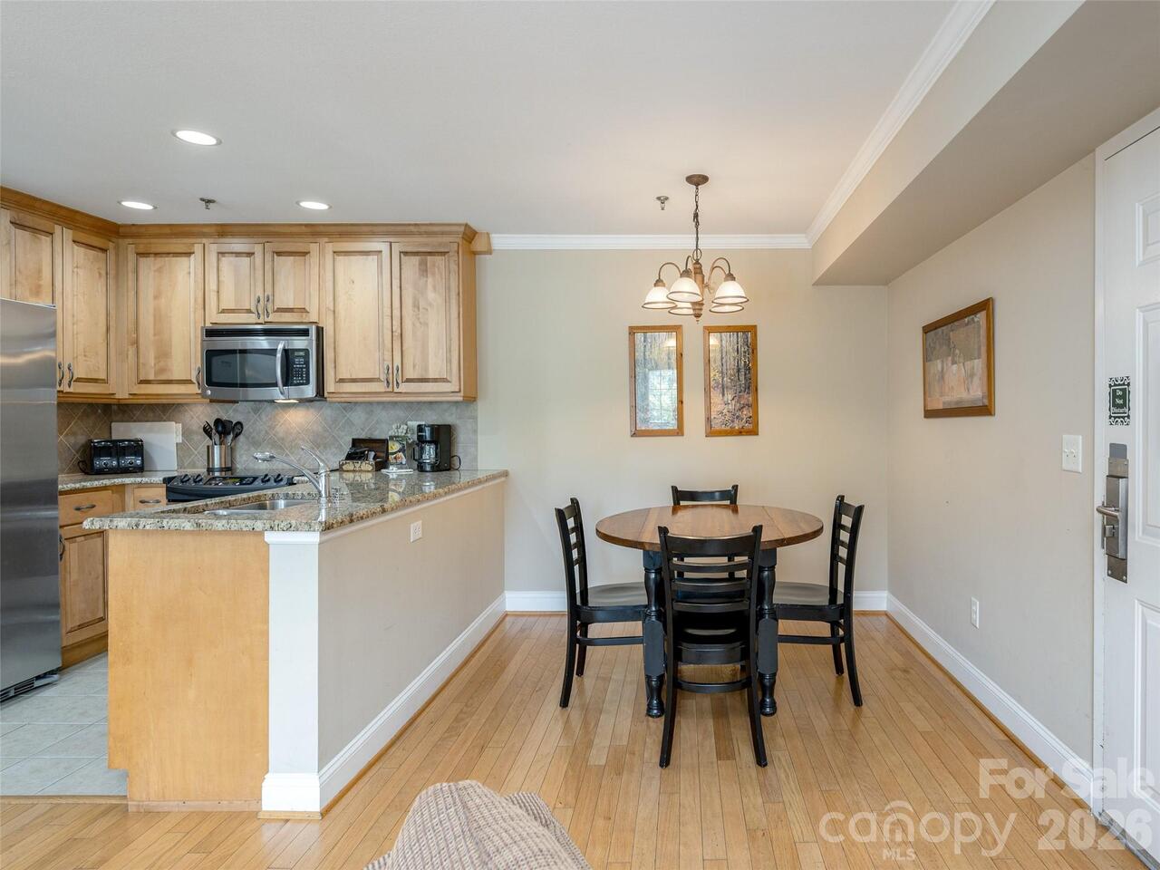 Listing Photo 19