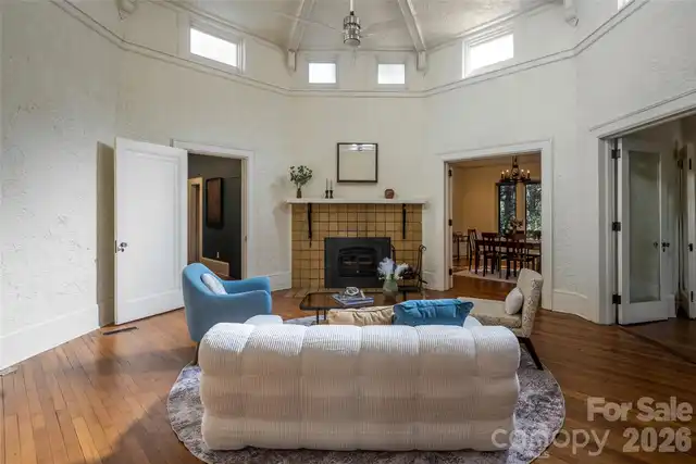 Listing Photo 7