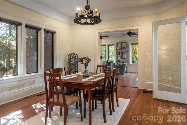 Listing Photo 16