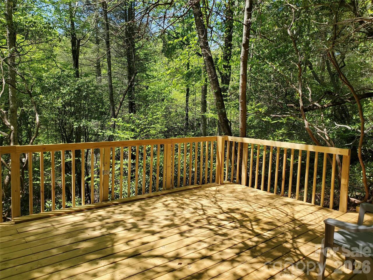 Listing Photo 12