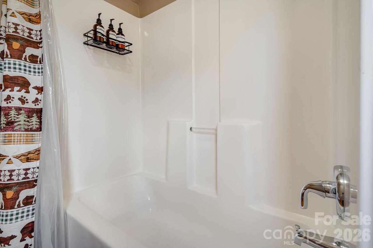 Listing Photo 19