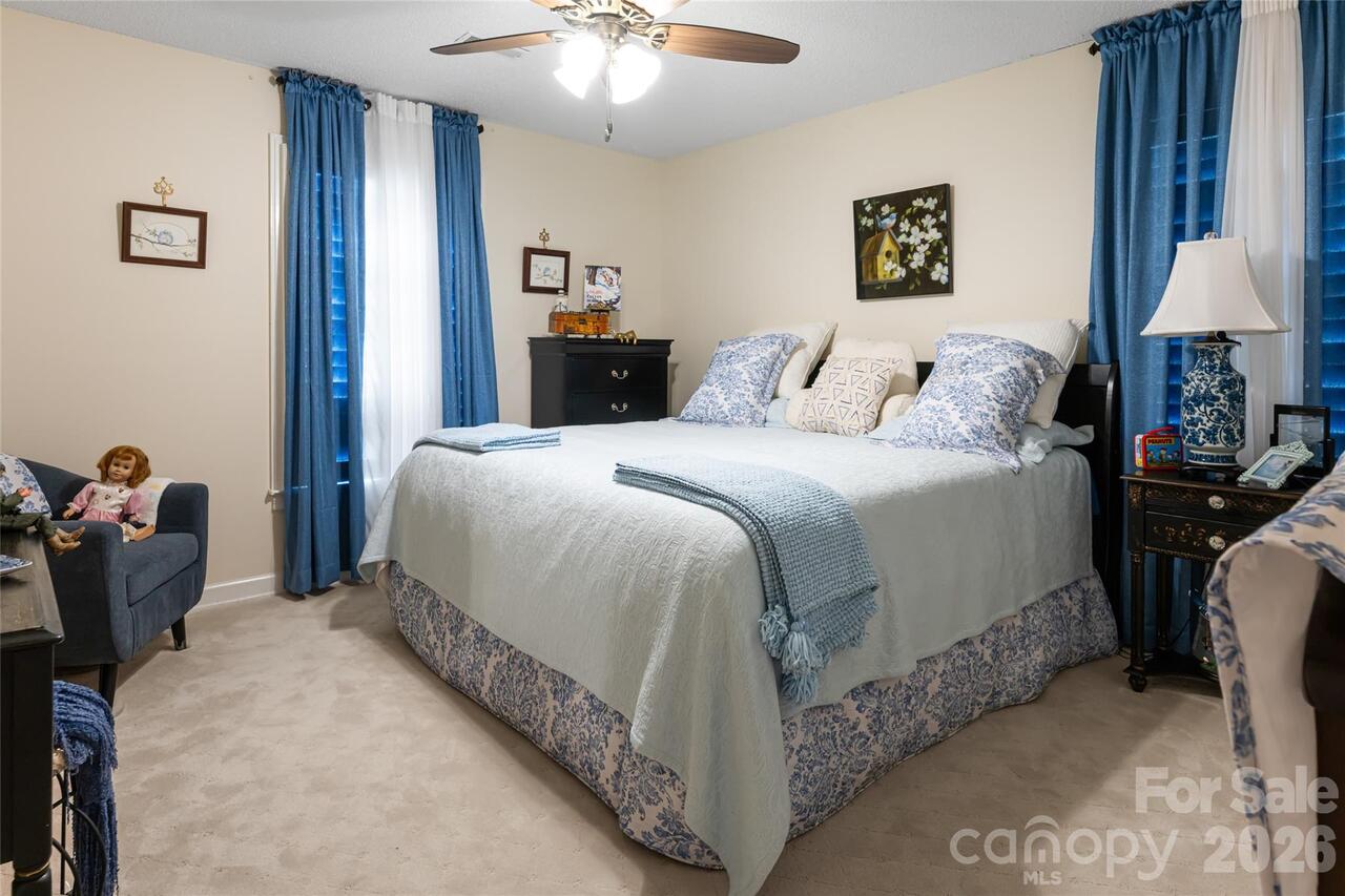 Listing Photo 29