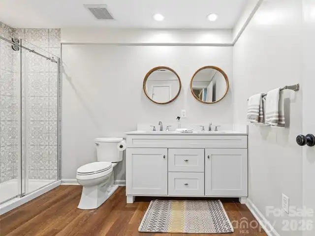 Listing Photo 20