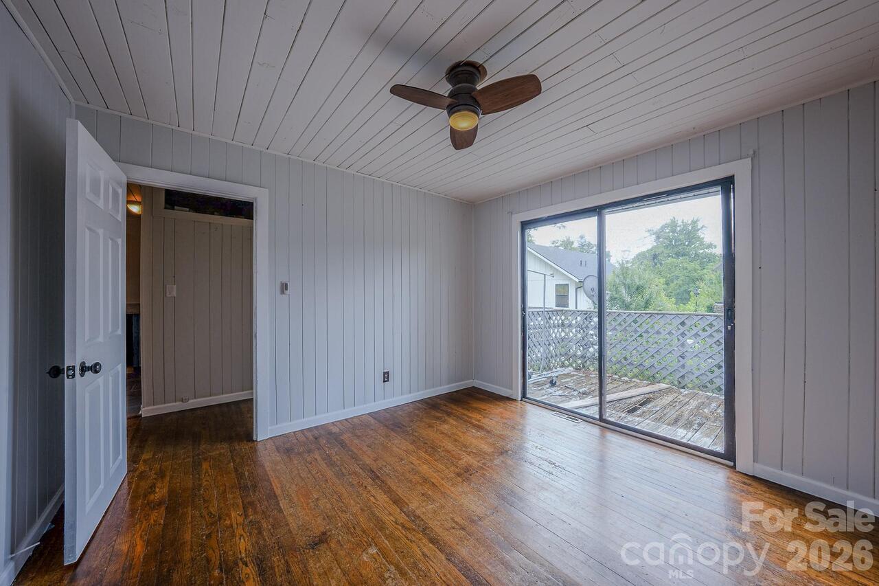 Listing Photo 18