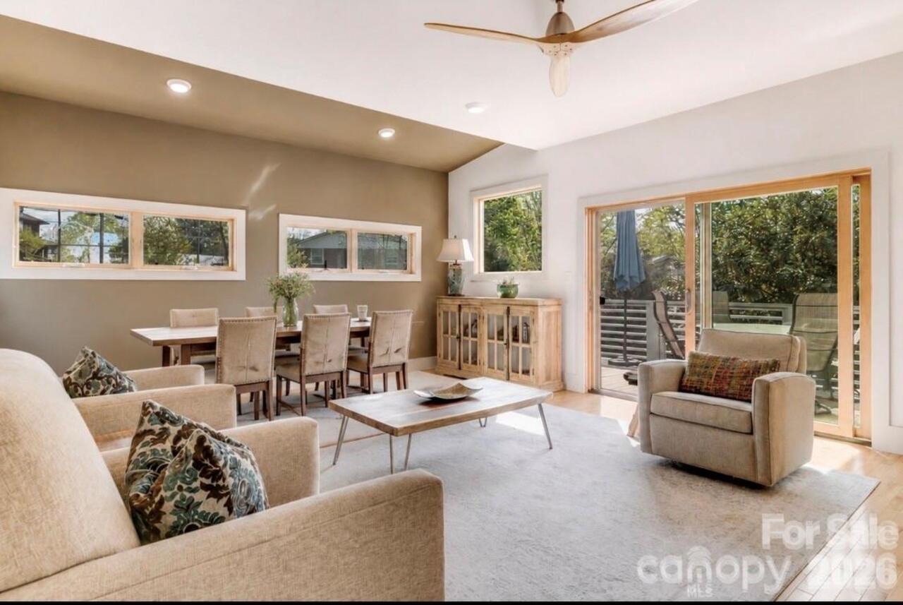 Listing Photo 8