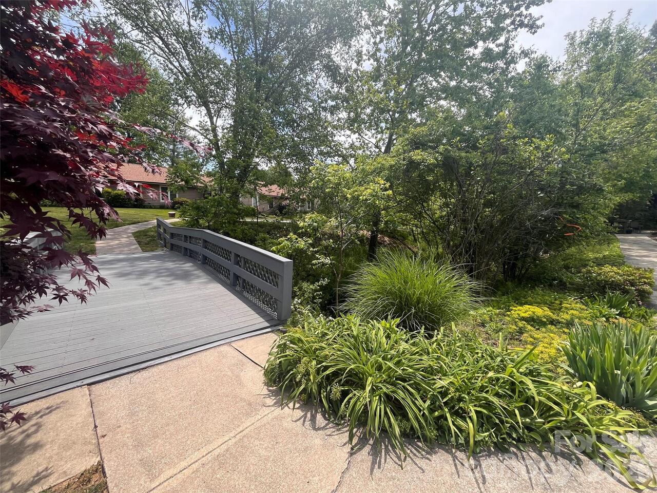 Listing Photo 21