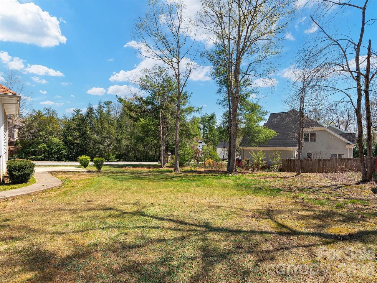 Listing Photo 38
