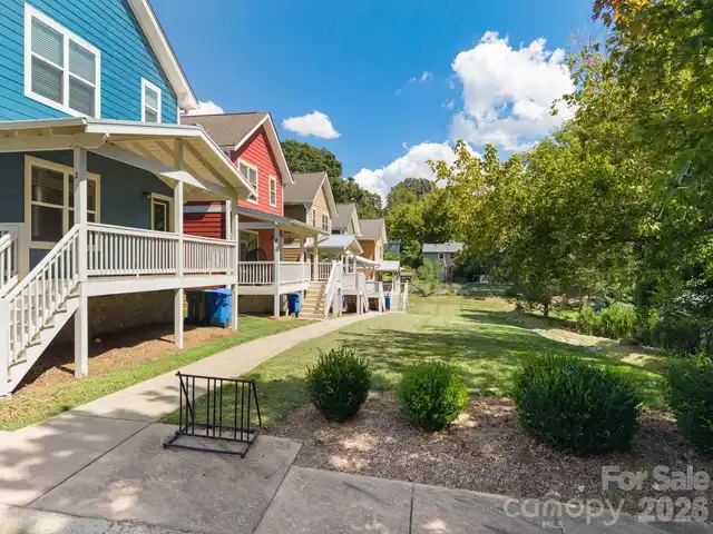 Listing Photo 33