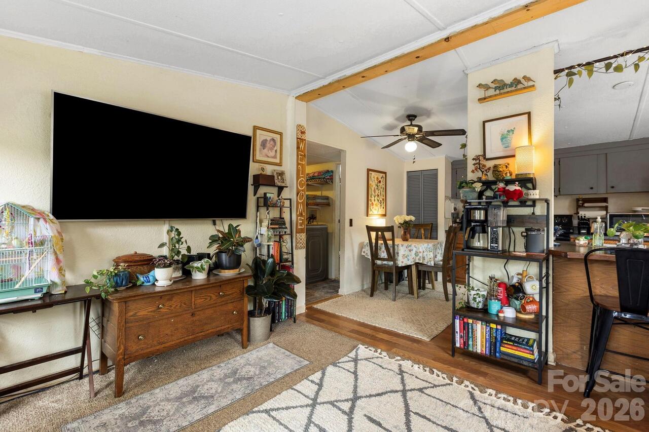 Listing Photo 21