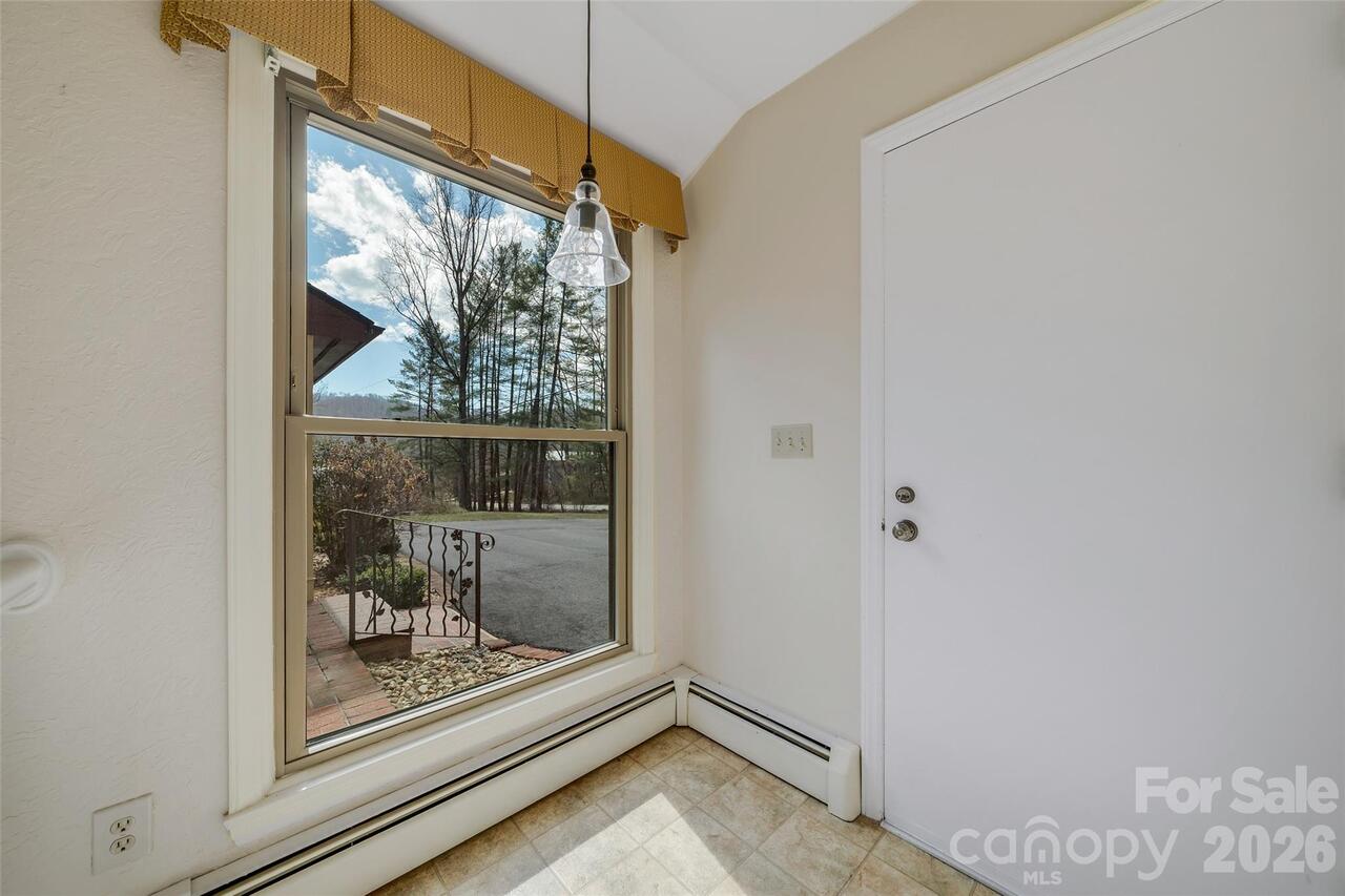 Listing Photo 25