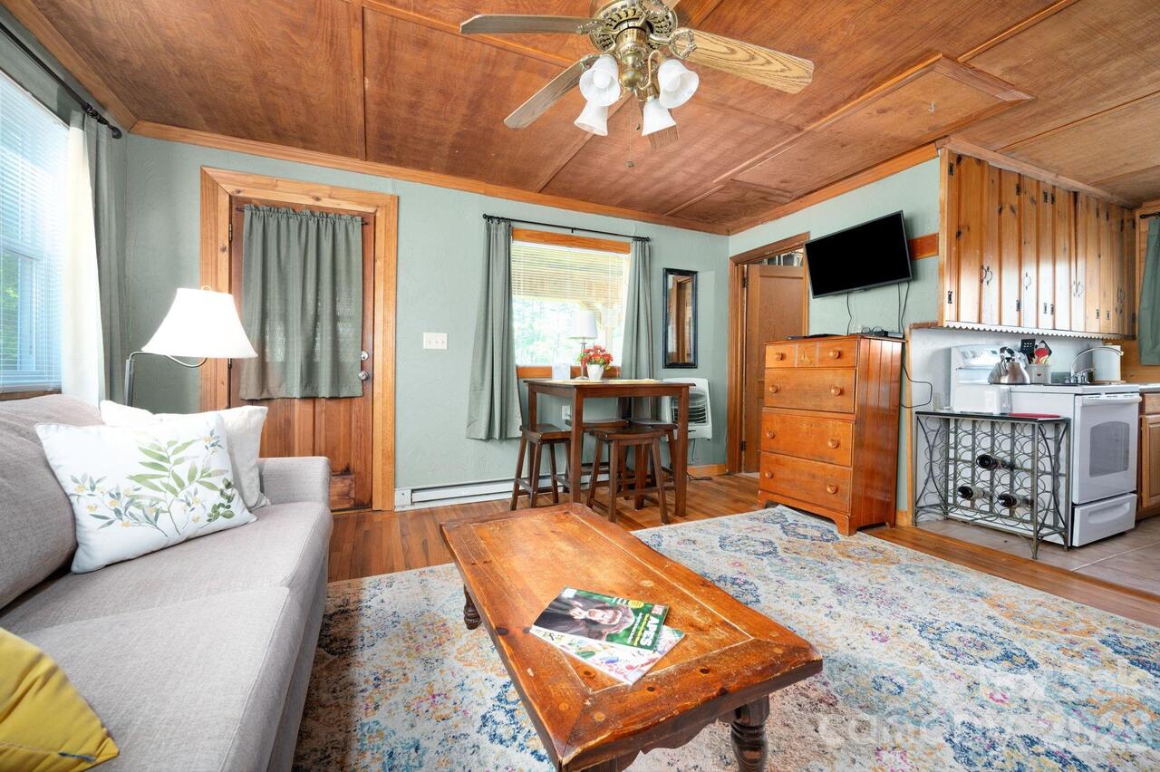 Listing Photo 32