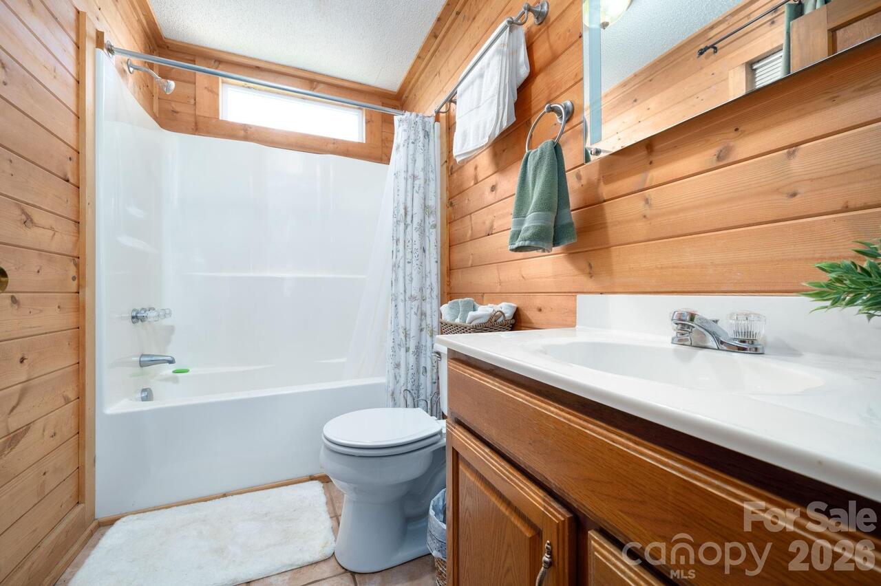 Listing Photo 33