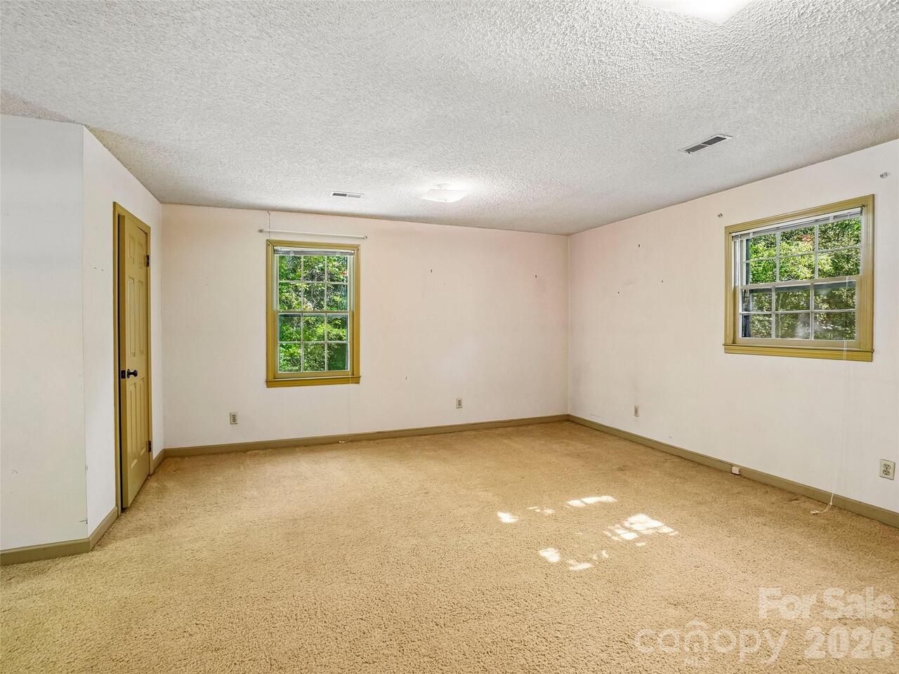 Listing Photo 27