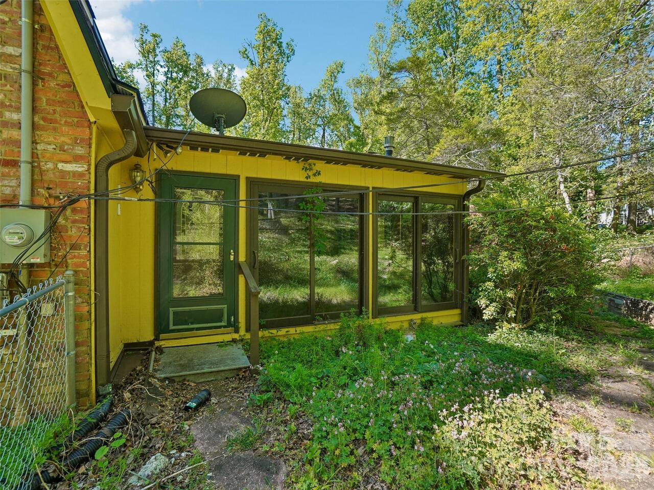 Listing Photo 37