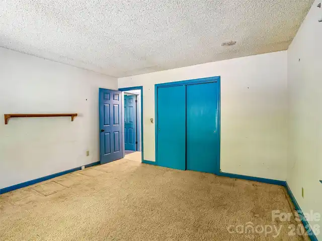 Listing Photo 24