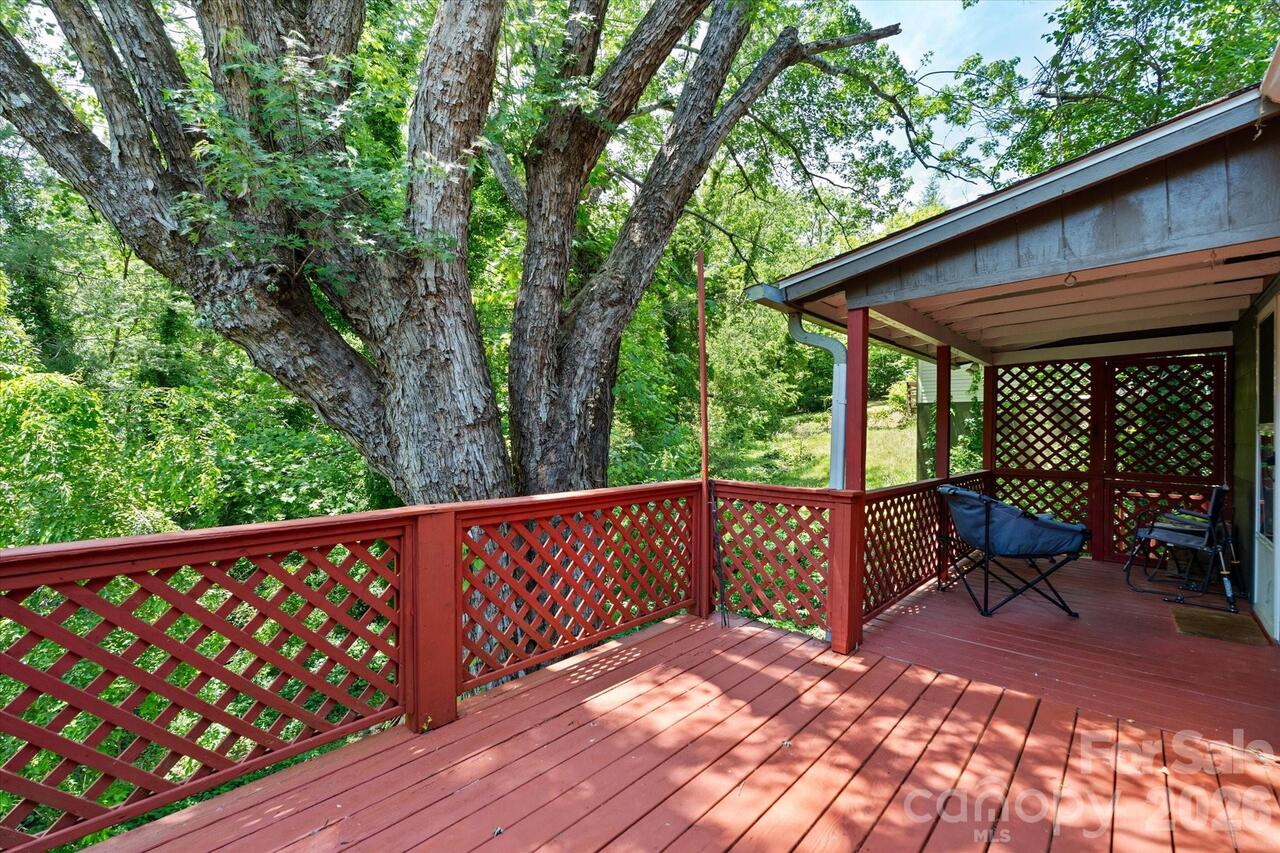 Listing Photo 13