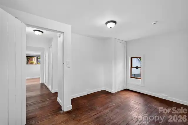 Listing Photo 29