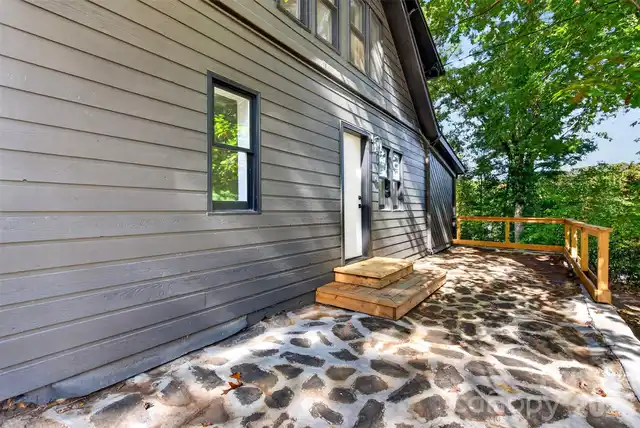 Listing Photo 36