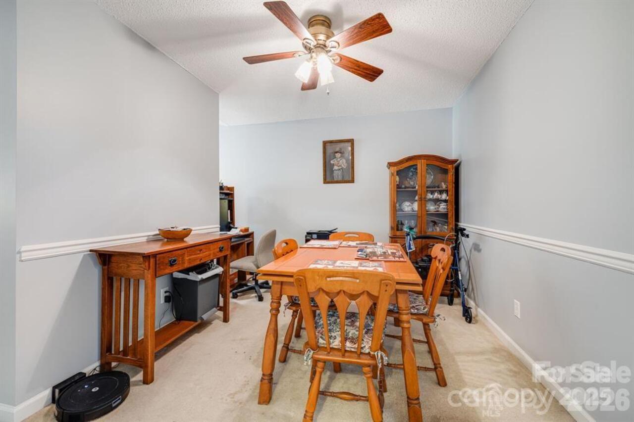 Listing Photo 18