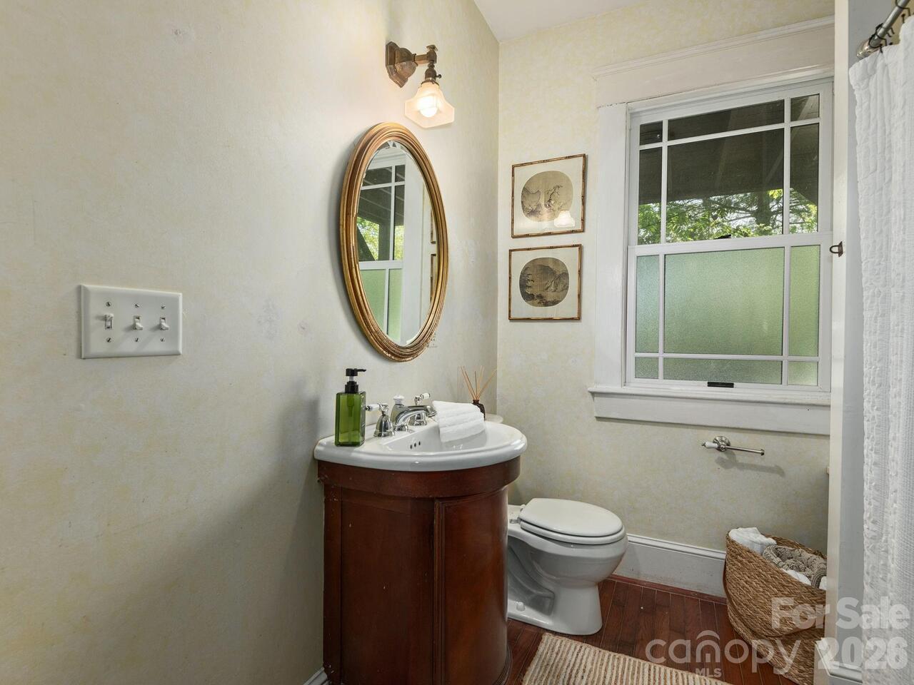 Listing Photo 25