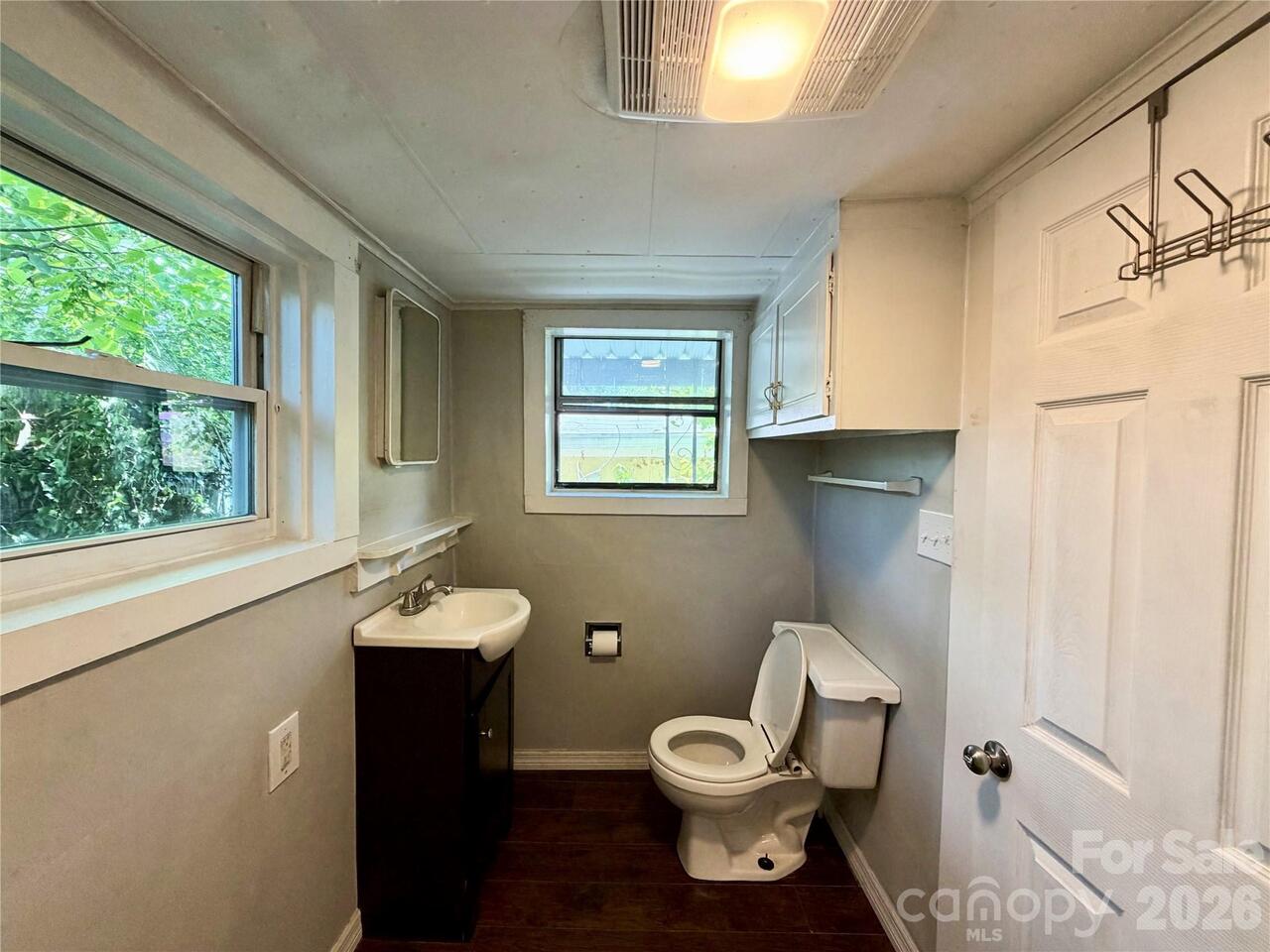 Listing Photo 13