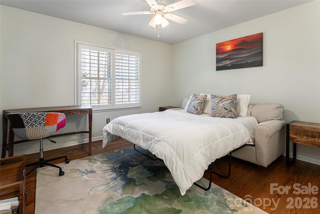Listing Photo 26