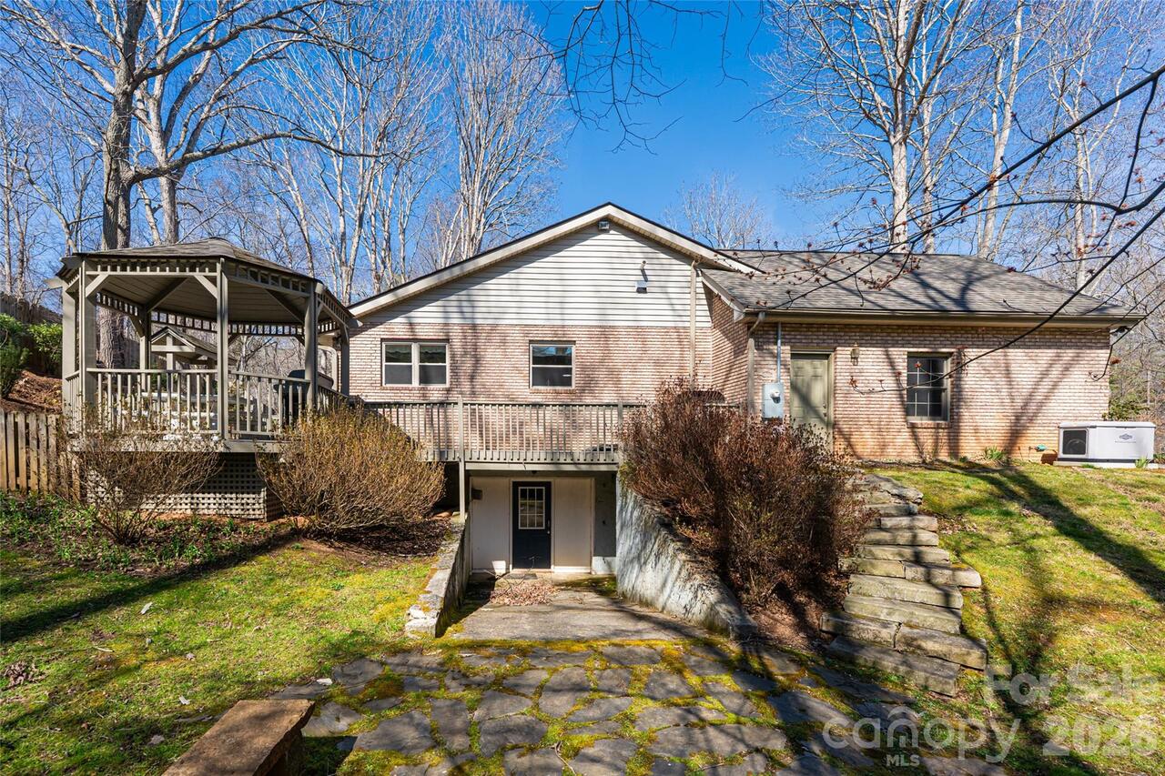 Listing Photo 43