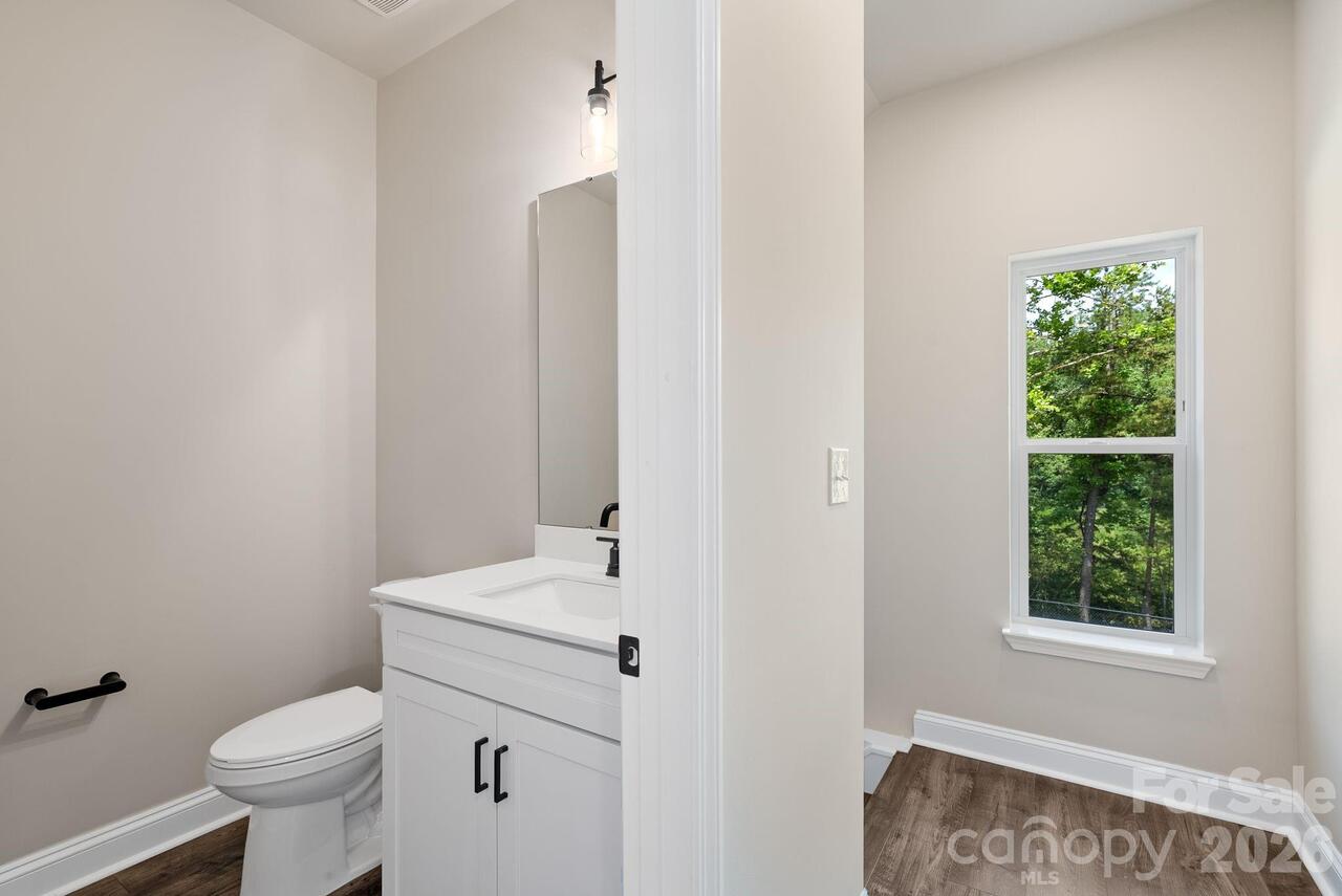 Listing Photo 21