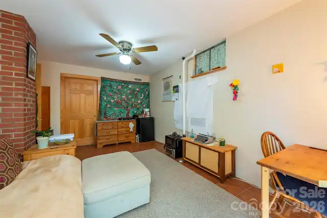 Listing Photo 22